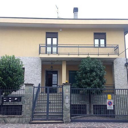 Apartmán Antonella'S House Bresso Pokoj fotografie